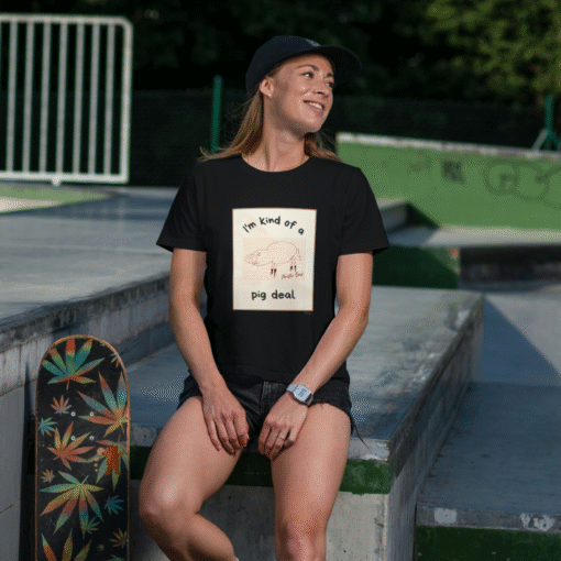 Alternative view of 'Kind Of A Pig Deal' Women's T-shirt